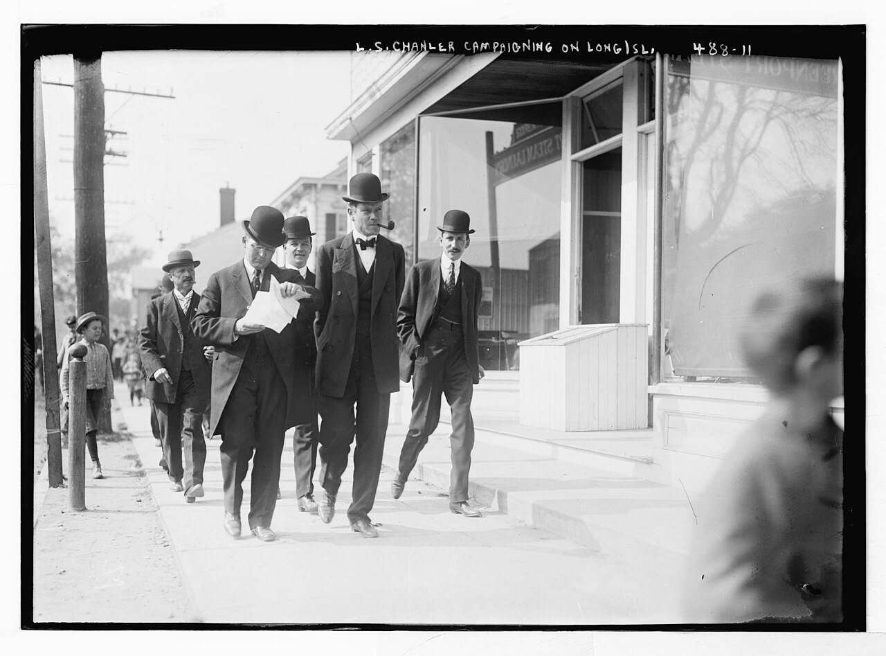 L.S. Chanler campaigning on Long Isl