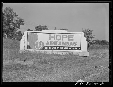 Hope, Arkansas (vicinity). War emergency pipeline from Longbeach, Texas to Norris City, Illinois. Sign