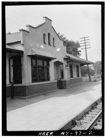 Close-up view of station - Erie Railroad, Painted Post Passenger and Freight Station, Water Street