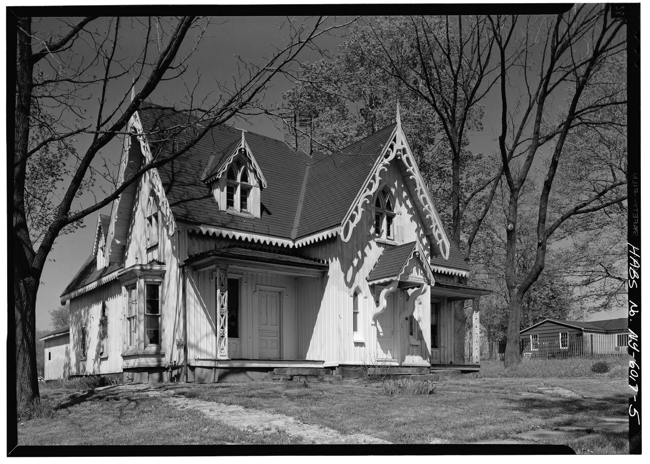PERSPECTIVE VIEW OF MAIN AND WEST ELEVATIONS - Timothy Copp House, Church, Joy, East and Okerlund Streets, Sinclairvill…