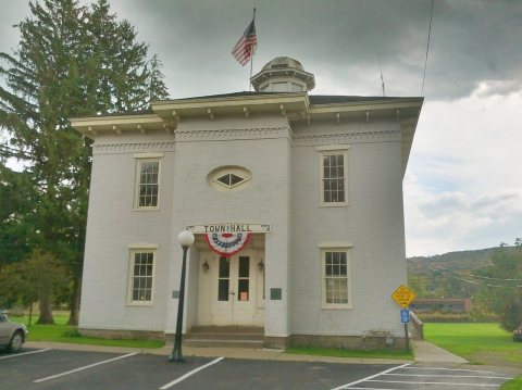 Old Allegany County Courthouse 2012-09-29 22-00-46