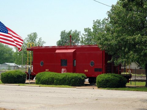 Kansas City Southern caboose in