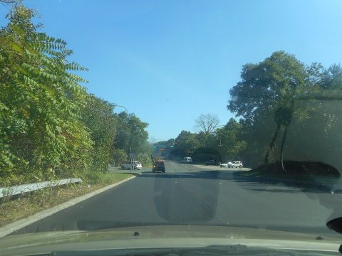 EB I-495 Service Road @ Nassau CR 101
