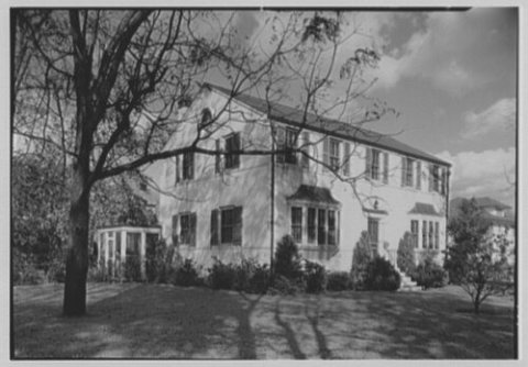 Jesse Henshel, residence at 345 De Mott Ave., Rockville Centre, Long Island, New York. LOC gsc.5a12250