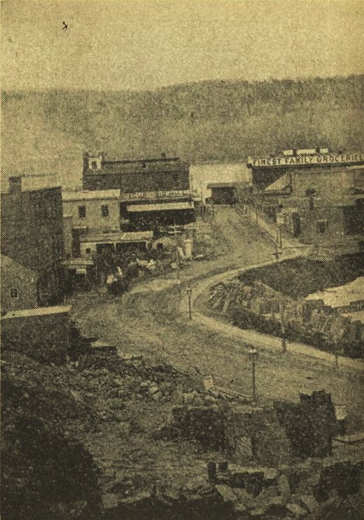 The "Beautiful Curve" in Main Street About 1860. Courtesy of M. J. Witson