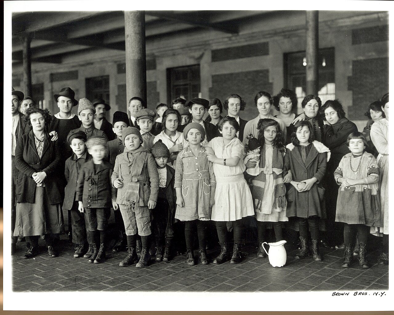 Immigrant Children, Ellis Island