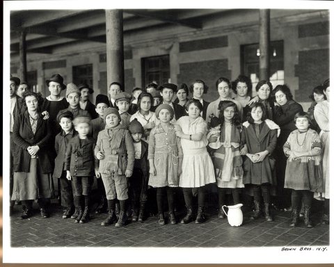 Immigrant Children, Ellis Island