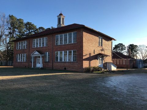 Former school in