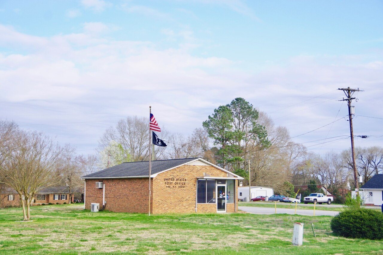 Earl-post-office-nc