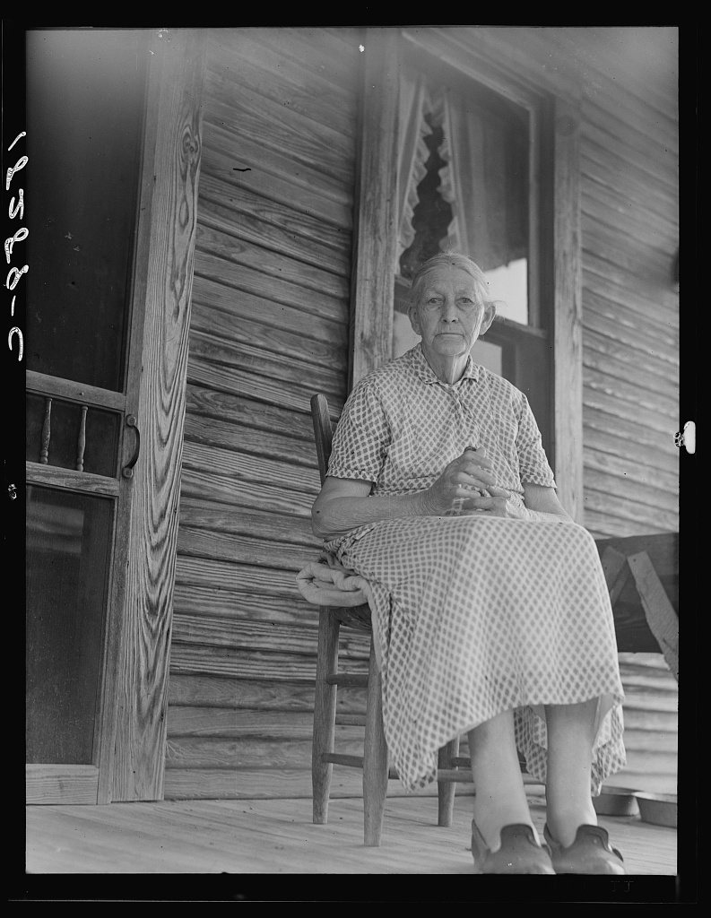 An "Arkansas Hoosier" born in 1855. Conway, Arkansas. "My father was a Confederate soldier. He give his age a year olde…