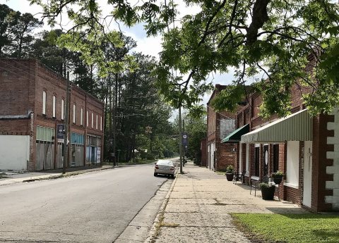 Aurora, North Carolina 01