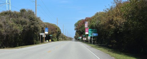 Pine Knoll Shores Welcome Sign