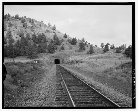 Southern Pacific Railroad Natron Cutoff, Tunnel No. 17, Milepost 408