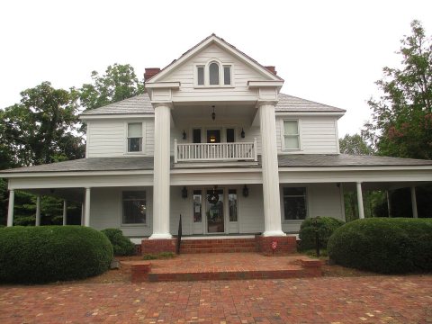 Wingate, NC Town Hall IMG 4253