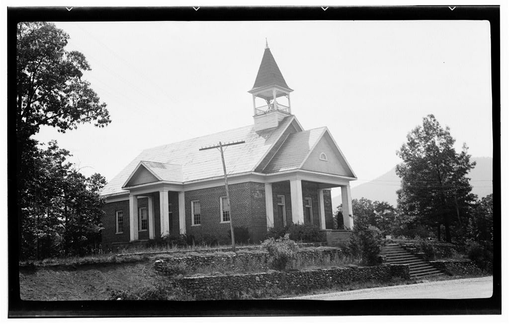 Baptist Church, Main Street & Huston Road