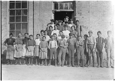 A few of the workers in Cherryville Mfg. Co. Cherryville, N.C