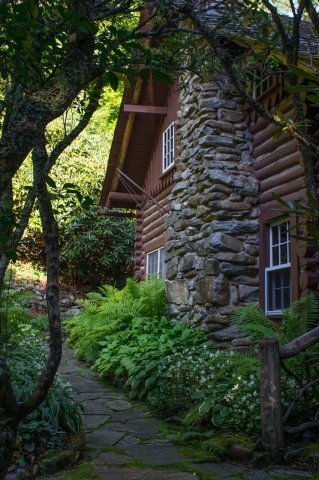 Baldwin-Coker Cottage - 266 Lower Lake Rd, Highlnds, NC - 02