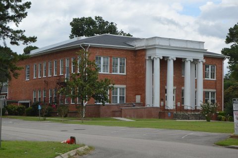 College Street Elementary School