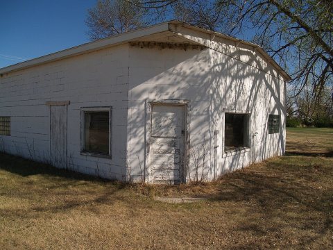 Landa, North Dakota - P5221400
