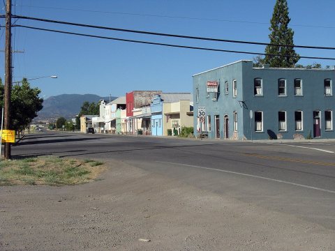 Montague, CA - Business section