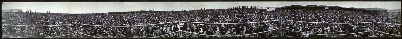 Panorama, crowds at Squires - Burns international contest from centre of ring, Colma, July 4th, 1907