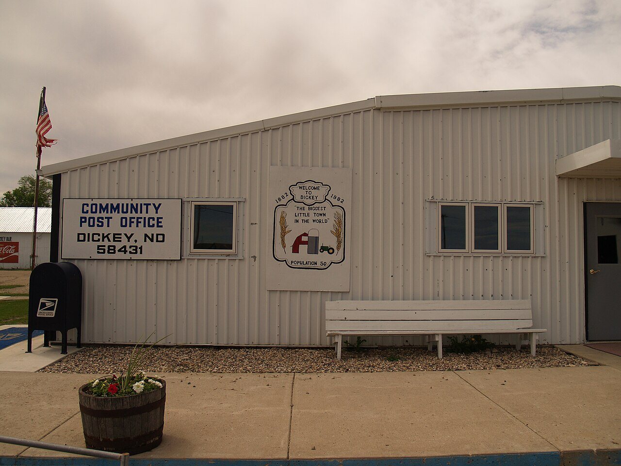 Post office in Dickey, North Dakota 6-8-2008