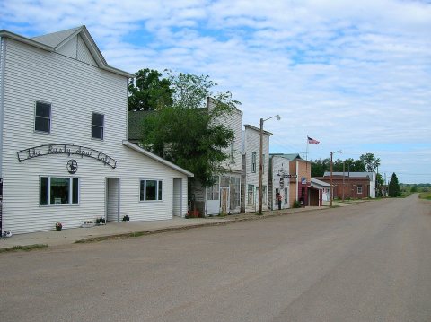Sheyenne River Valley Scenic Byway - A Quiet Morning in