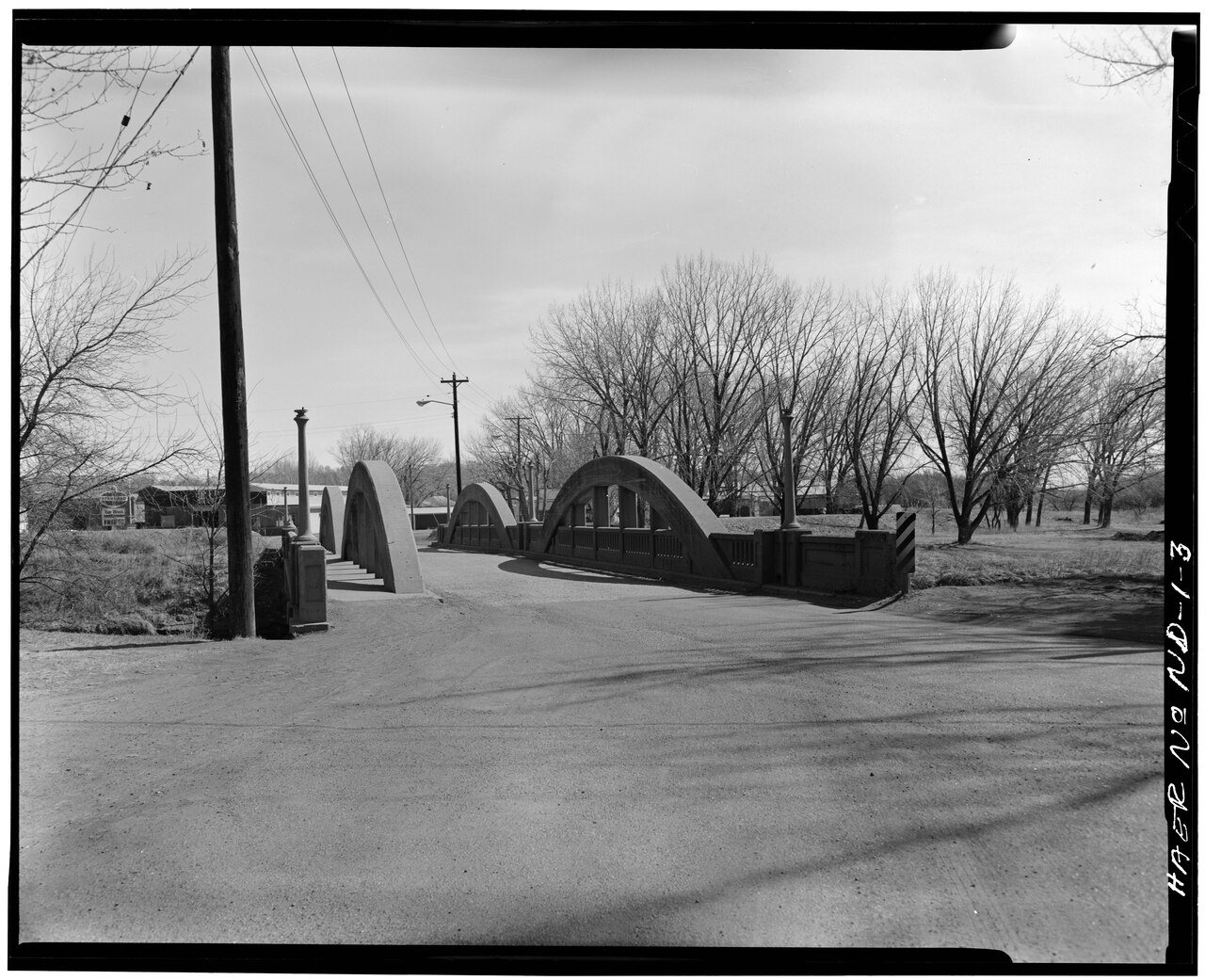 SOUTHWEST APPROACH LOOKING NORTHEAST - Mott Rainbow Arch Bridge, Spanning Cannonball River
