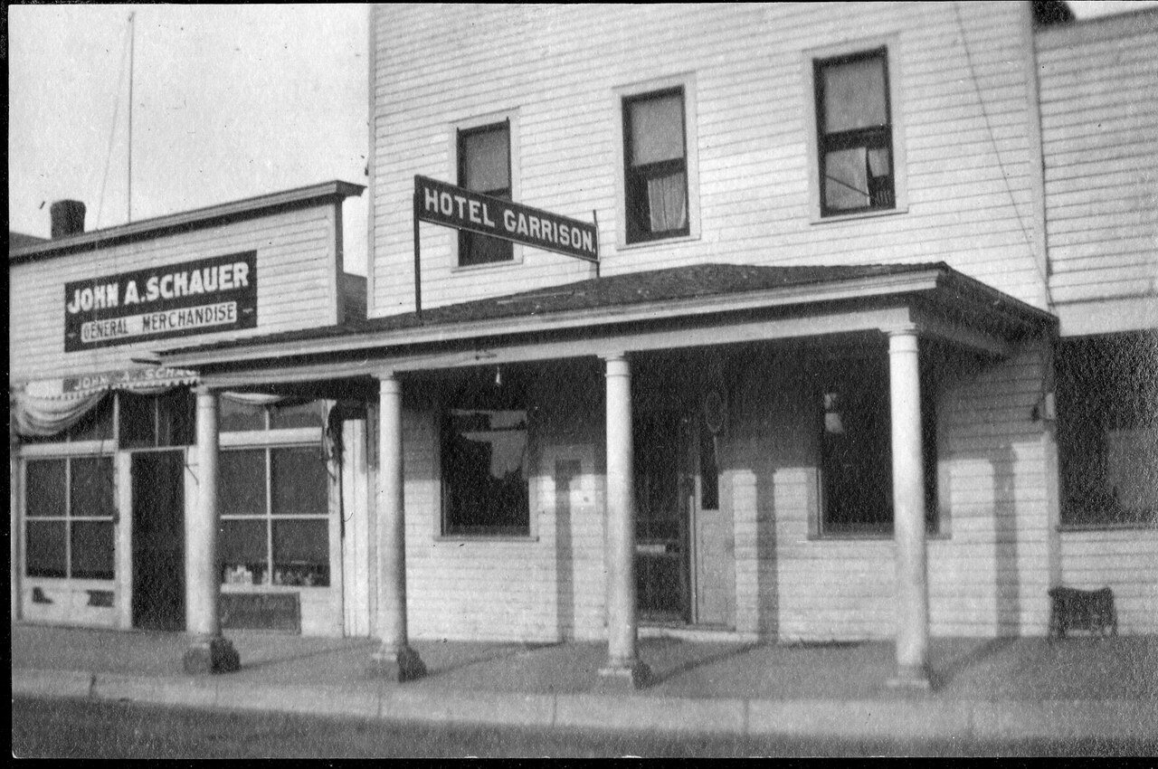 Hotel Garrison, Main Street, Garrison, North Dakota 1920