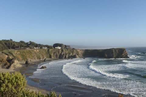 Scenic views along Route 1 near the Pacific Ocean in Northern California [Seaside Beach]