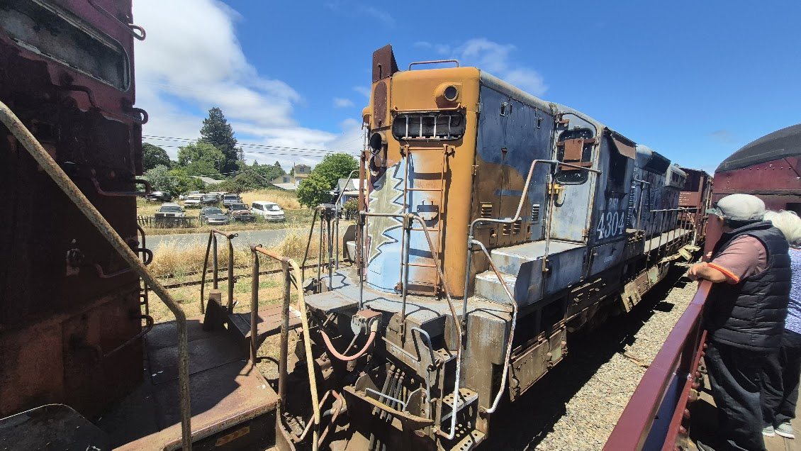 Southern Pacific 4304