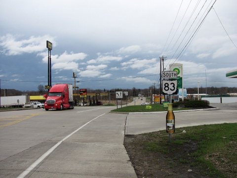 Ohio State Route 83 southbound
