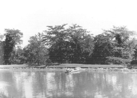 Miami and Erie Canal, Grand Rapids, Ohio (approximately 1900) - DPLA - ffeaccb918808f60686ac53750961baa