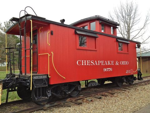 C&O caboose 90776