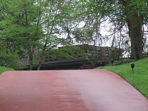 Gerald B. and Beverley Tonkens House, May 2011