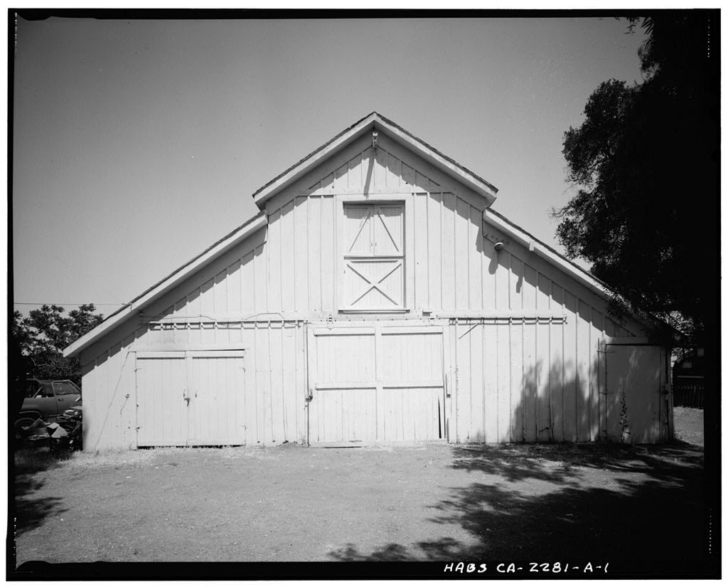 Le Fevre House, Barn, 1444 Moore
