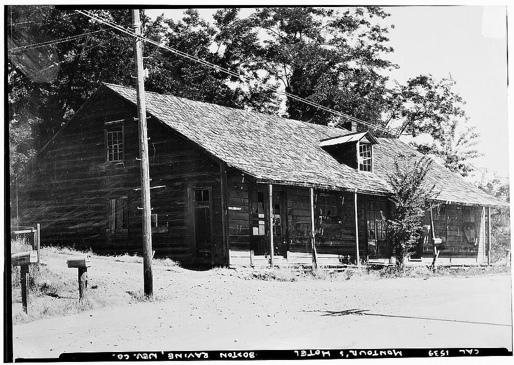 Morateur's Hotel & Store, Mill Street