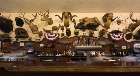 Foster's Bighorn Bar and Restaurant