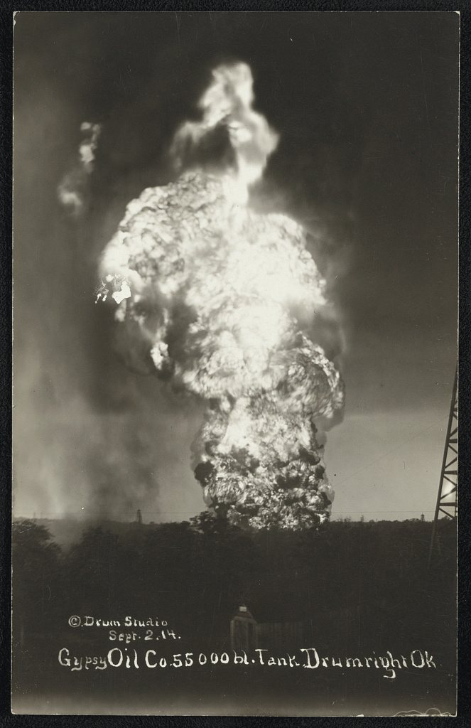 Gypsy Oil Co. 55000 bl. Tank