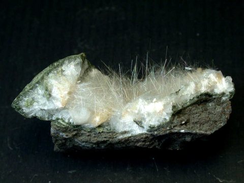 Mesolite, Analcime2 - Bear Creek Quarry