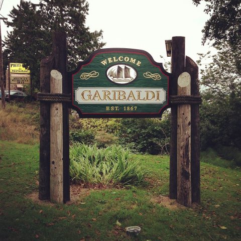 Garibaldi welcome sign