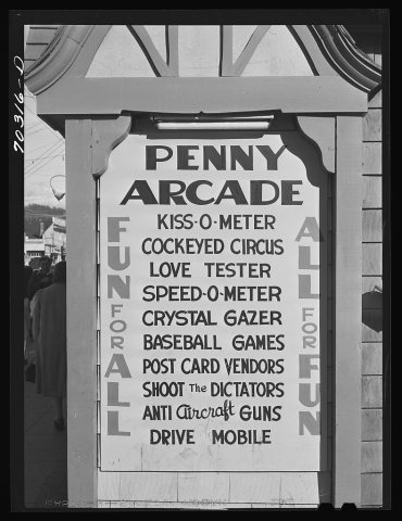 Fun for vacationists. Seaside, Oregon