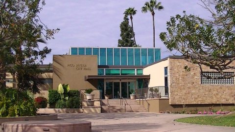 PicoRiveraCityHall