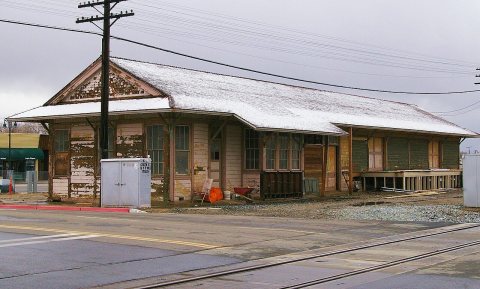Tehachapi station building, January 2008