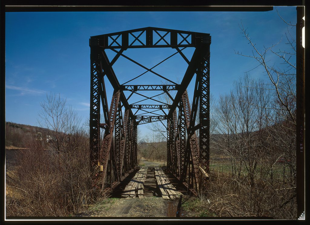 Ernest Mines Railroad Bridge, Spanning McKee Run, at Ernest Mines Site