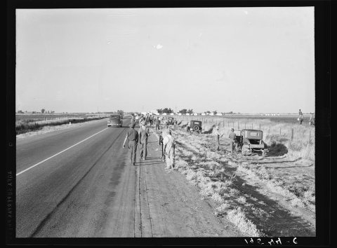 Untitled photo, possibly related to: Near Los Banos, California. Migratory agricultural workers. Cotton hoers. Leave th…