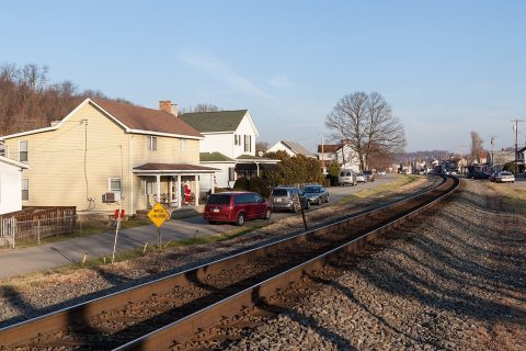 Elco, Pennsylvania, Railroad st