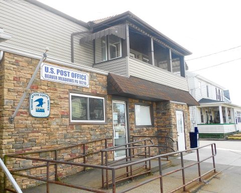 USPO Beaver Meadows PA 18216