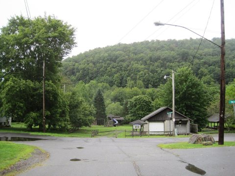 Ehrenfeld, PA park (1), Aug. 2024