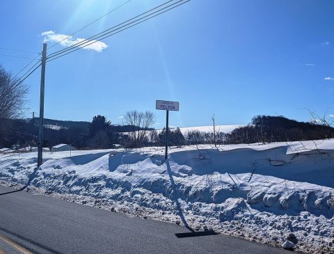 Red Lion Avenue sb entering Felton, PA, Feb. 2026